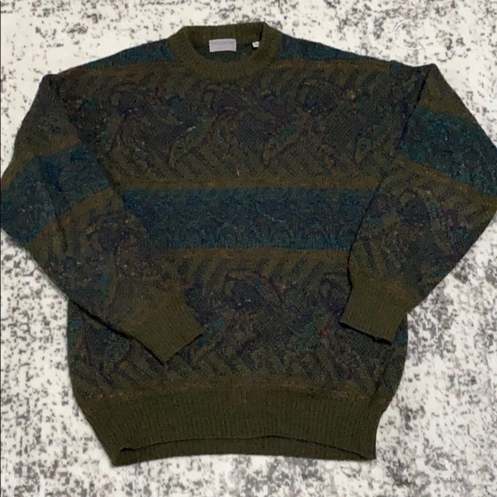 VTG Metroploitan sweater Italy made sweater size L GUC wool acrylic mohair blend